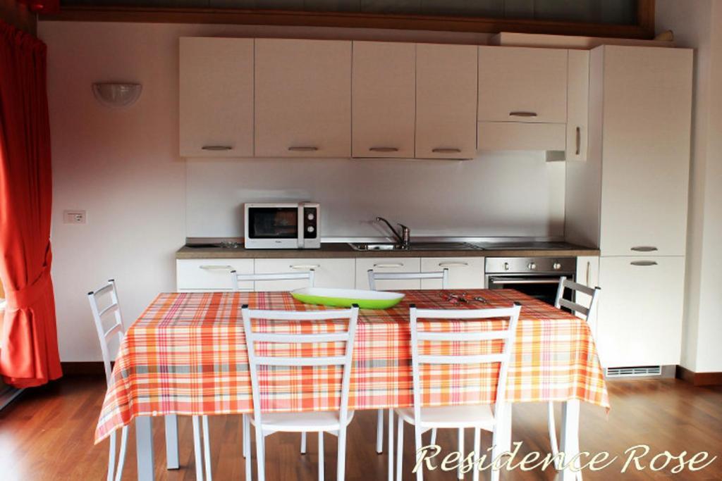 Residence Rose Valdisotto Ngoại thất bức ảnh